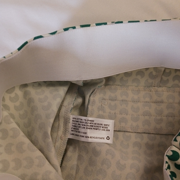 a new day Green and White Patterned Cropped Pants - Picture 7 of 12